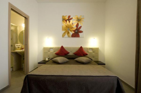  Ara Pacis Inn  Рим
